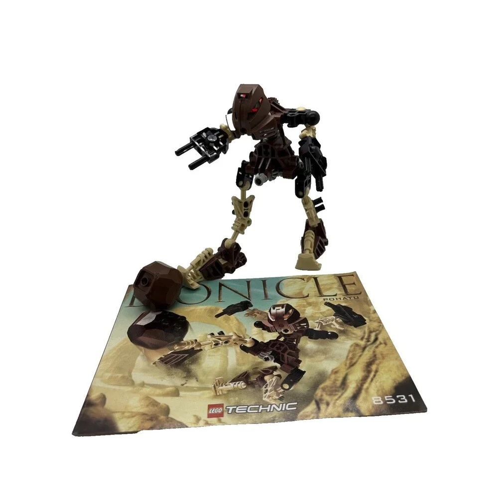 LEGO BIONICLE: Pohatu (8531) Complete  and instructions